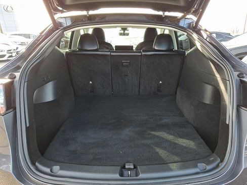 Used 2022 Tesla Model Y Performance image 26