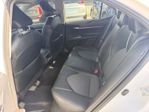 Used 2023 Toyota Camry SE FWD image 16
