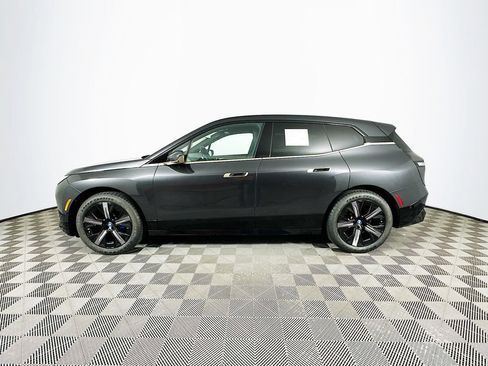 Used 2024 BMW iX xDrive50 w/ Premium Package AWD/4WD image 5