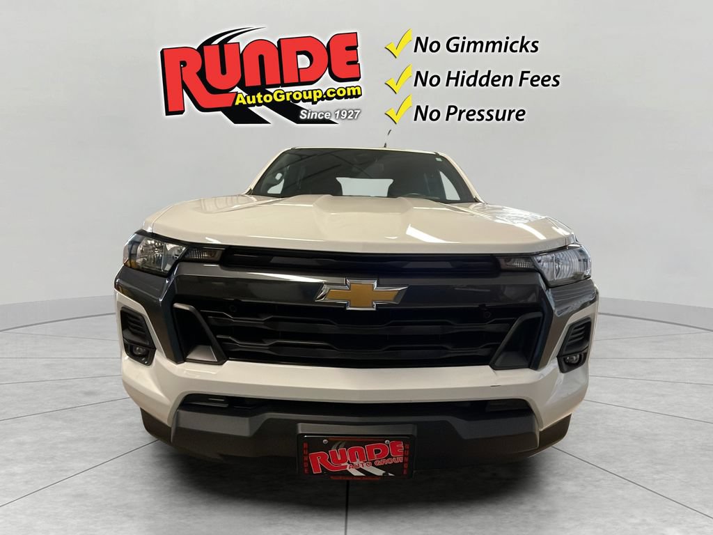 Used 2023 Chevrolet Colorado LT w/ LT Convenience Package AWD/4WD image 9