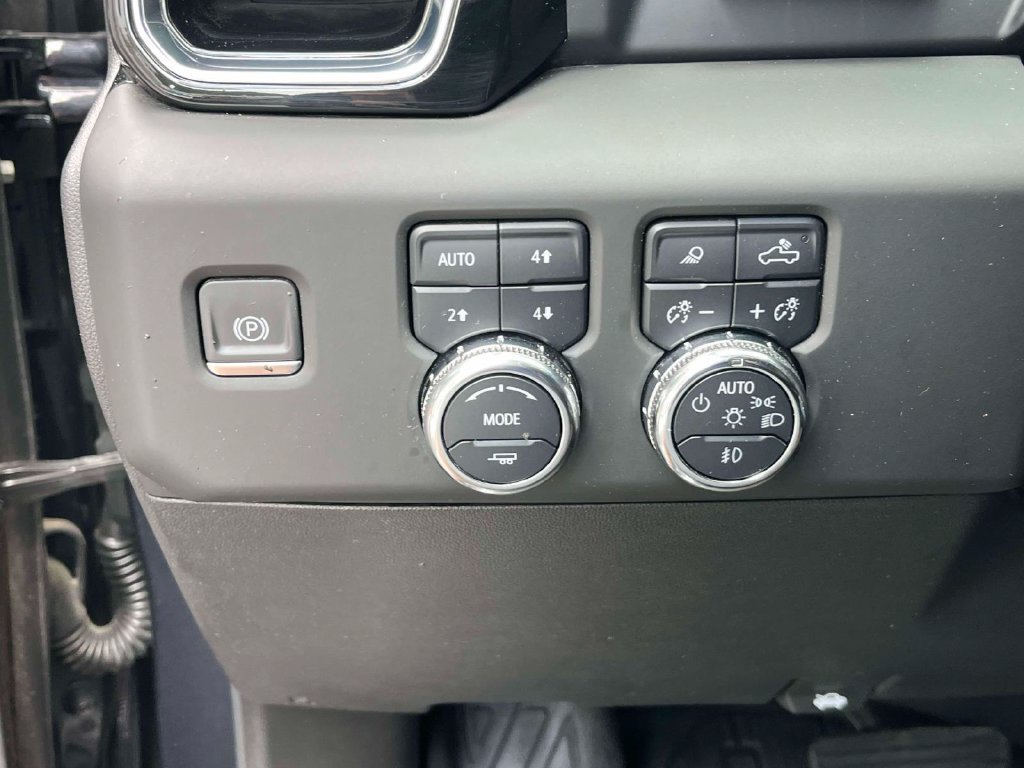 Certified 2024 GMC Sierra 1500 Denali Ultimate AWD/4WD image 29