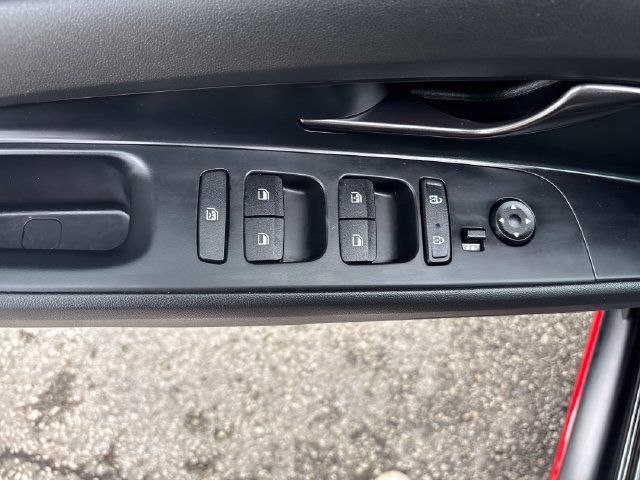 Used 2023 Hyundai Elantra N FWD image 12