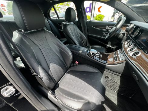 Used 2019 Mercedes-Benz E 450 4MATIC Sedan w/ Premium Package image 24
