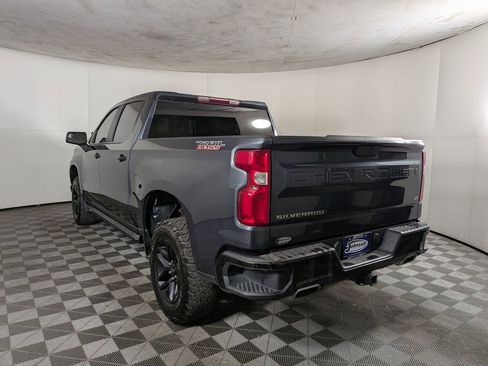 Used 2021 Chevrolet Silverado 1500 LT Trail Boss image 4