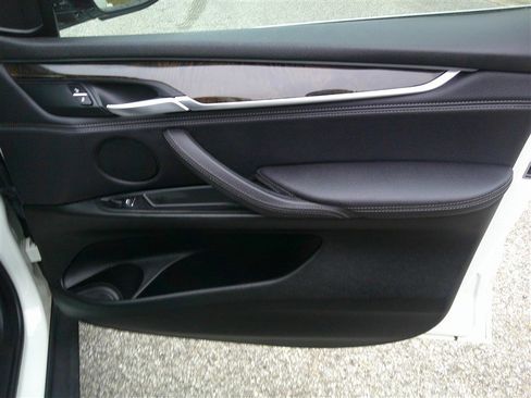 Used 2017 BMW X5 xDrive35i image 23