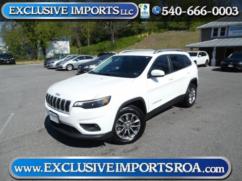 Used 2019 Jeep Cherokee Latitude Plus w/ Cold Weather Group image 1