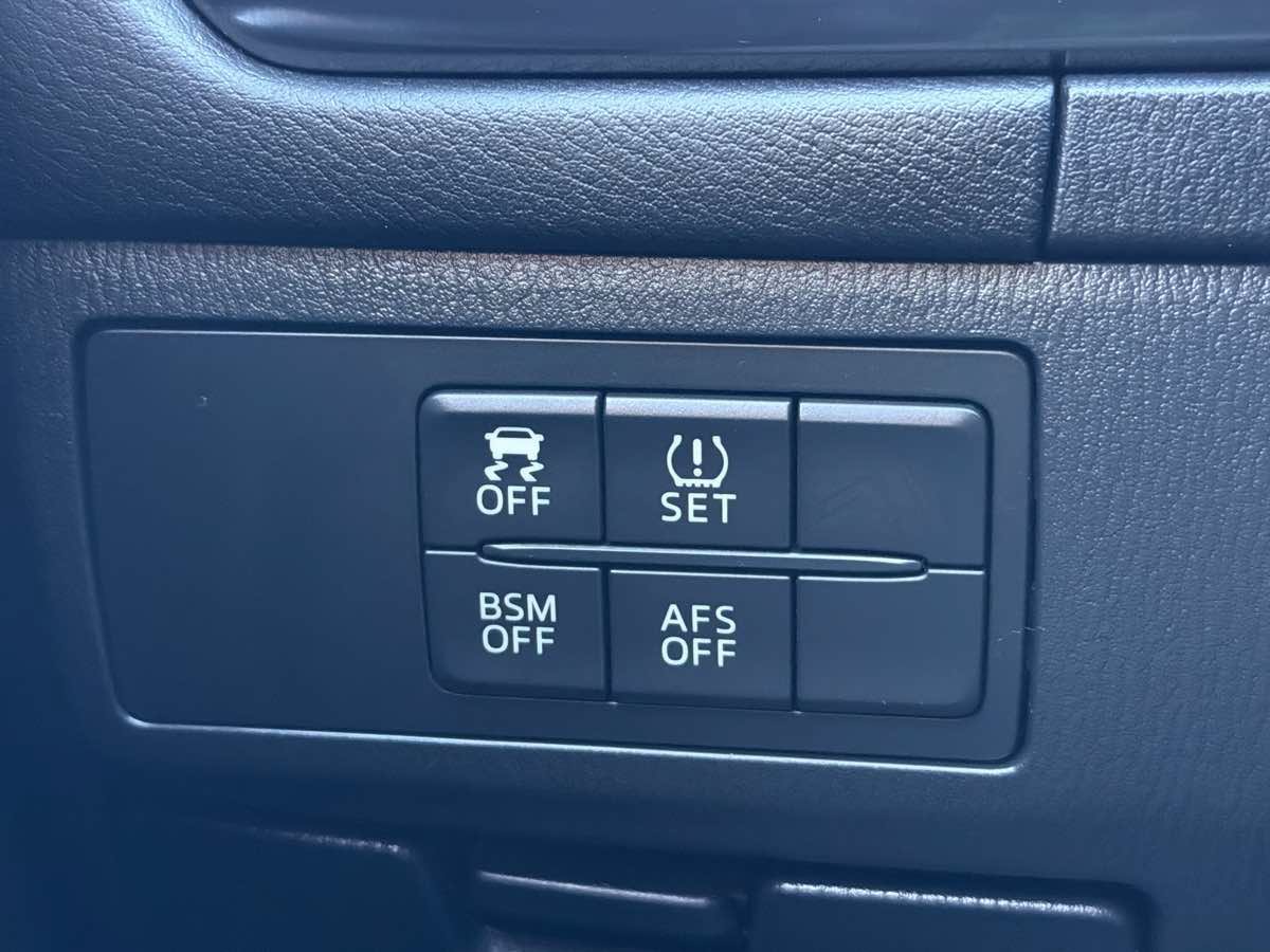 Used 2015 MAZDA MAZDA6 Grand Touring FWD image 22
