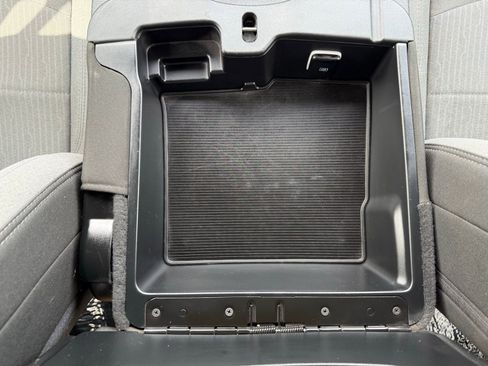 Used 2024 RAM 2500 Big Horn image 27