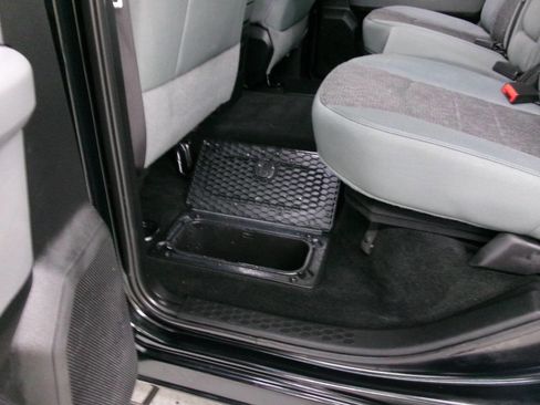 Used 2017 RAM 1500 Big Horn image 26