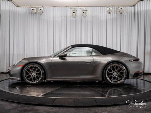 Used 2020 Porsche 911 Carrera 4S AWD/4WD image 8