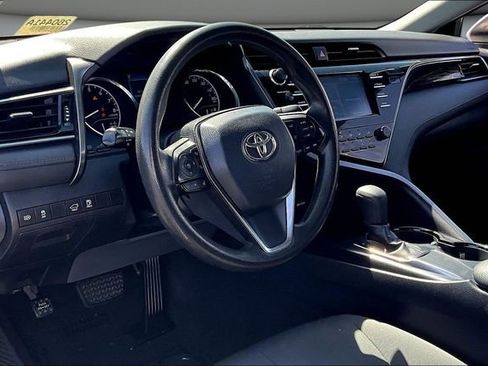 Used 2019 Toyota Camry LE image 16