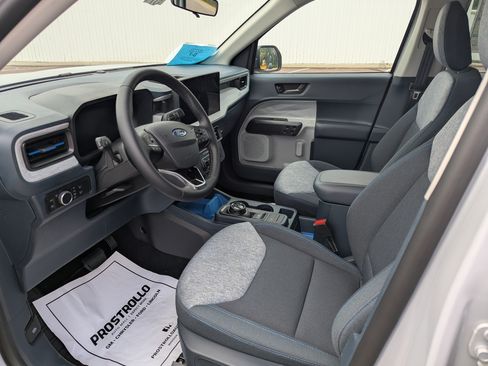 New 2025 Ford Maverick XLT w/ XLT Luxury Package FWD image 7