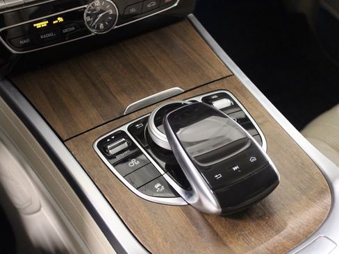 Used 2019 Mercedes-Benz G 550 image 34