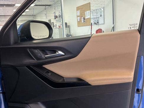 Certified 2025 Chevrolet Equinox ACTIV w/ Safety and Technology Package image 19