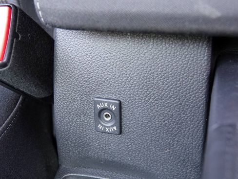 Used 2011 Volkswagen Golf TDI FWD image 87
