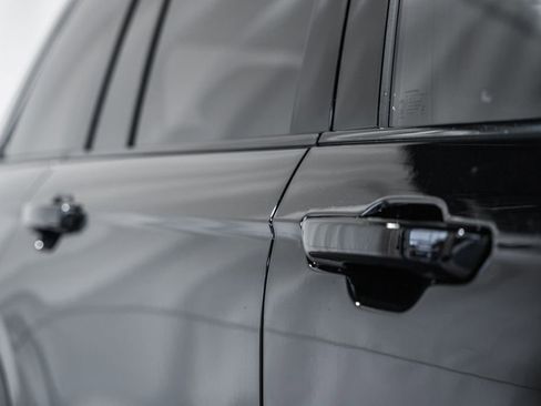 New 2025 Jeep Grand Cherokee Laredo X w/ Luxury Tech Group I image 15