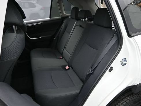 Used 2021 Toyota RAV4 LE w/ Carpet Mat Package (TMS) AWD/4WD image 26