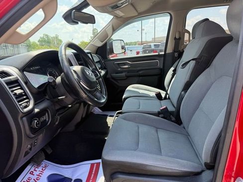 Used 2019 RAM 1500 Big Horn AWD/4WD image 11