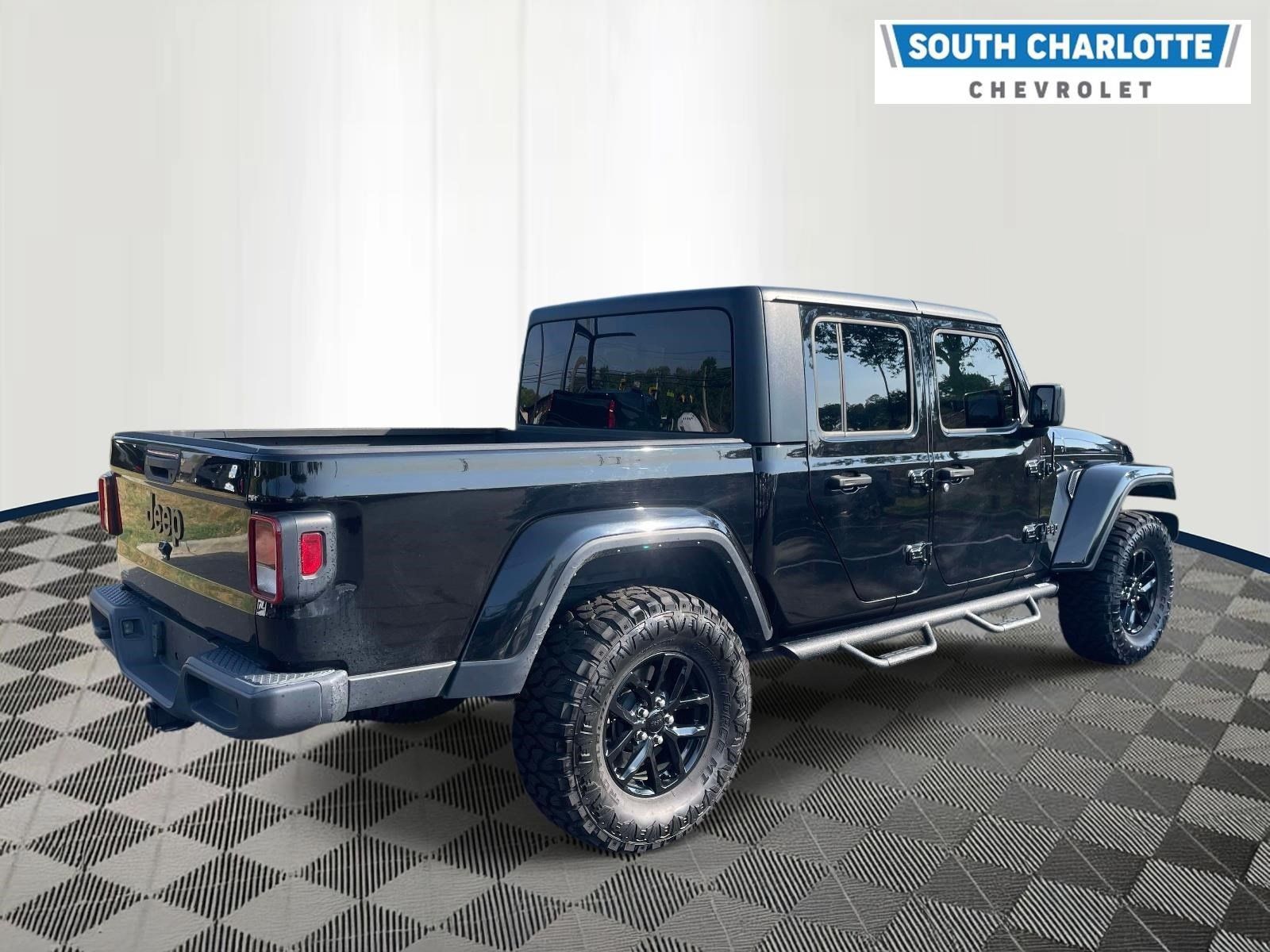 Used 2023 Jeep Gladiator Sport AWD/4WD image 4