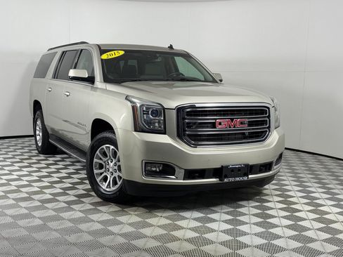 Used 2015 GMC Yukon XL SLE w/ Convenience Package AWD/4WD image 2