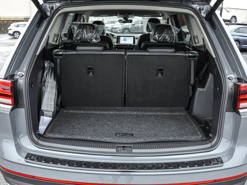 New 2026 Volkswagen Atlas SE image 36