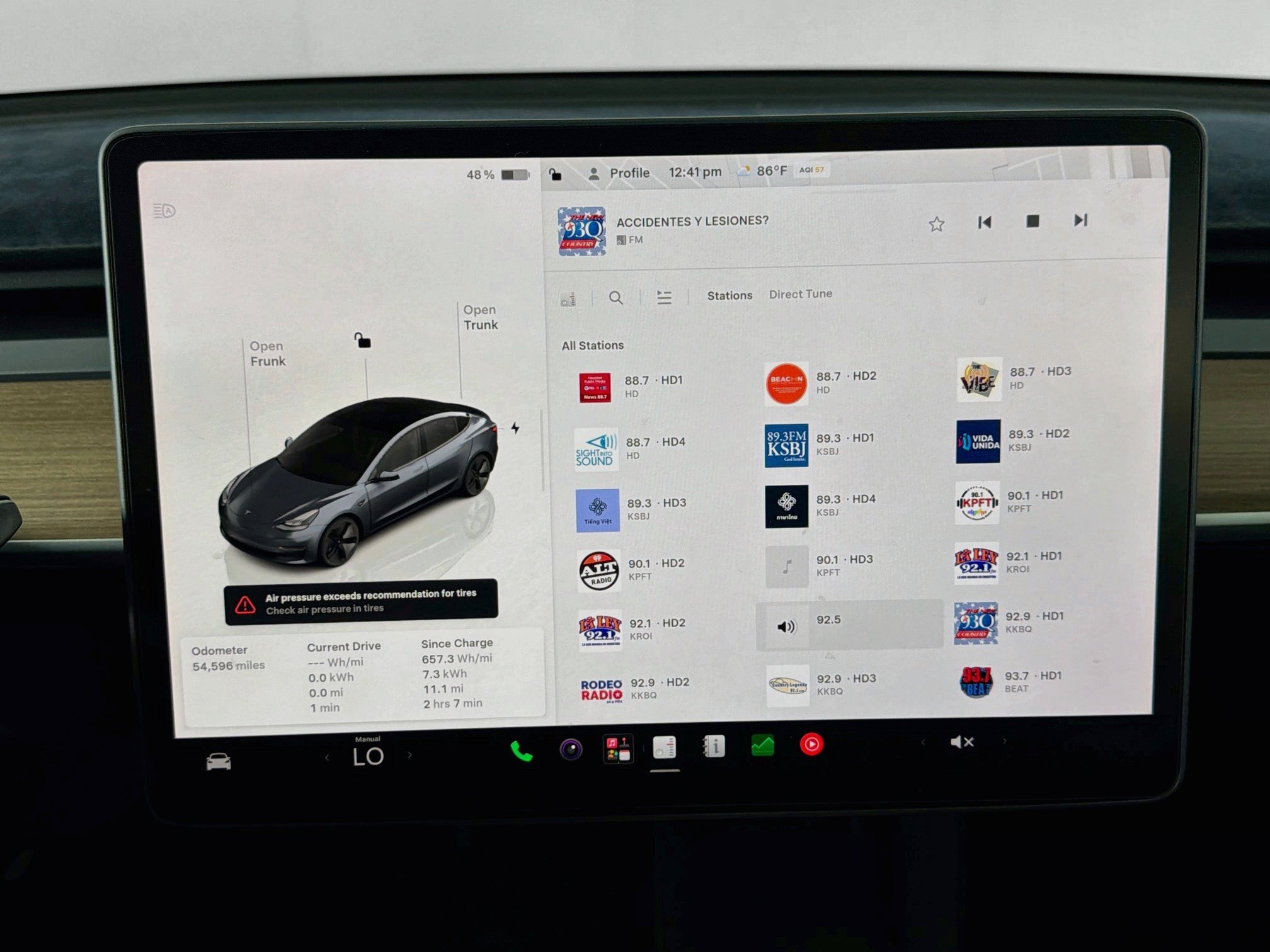 Used 2023 Tesla Model 3 Standard Range RWD image 19
