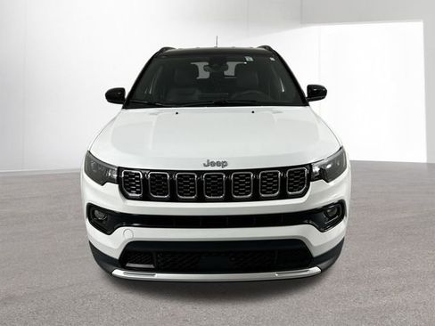 Used 2024 Jeep Compass Limited image 25