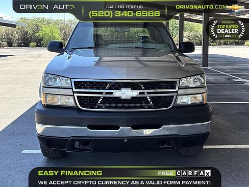 Used 2007 Chevrolet Silverado 2500 LT w/ Heavy-Duty Power Package RWD image 2