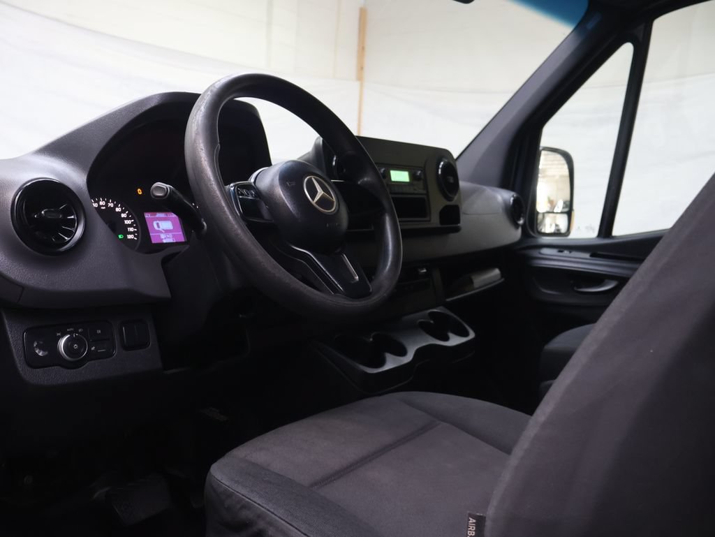 Used 2019 Mercedes-Benz Sprinter 170 image 15