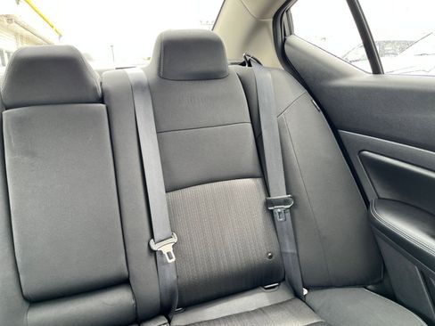 Used 2025 Nissan Altima 2.5 SV image 37