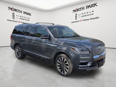 Used 2021 Lincoln Navigator L Reserve w/ Luxury Package AWD/4WD image 7