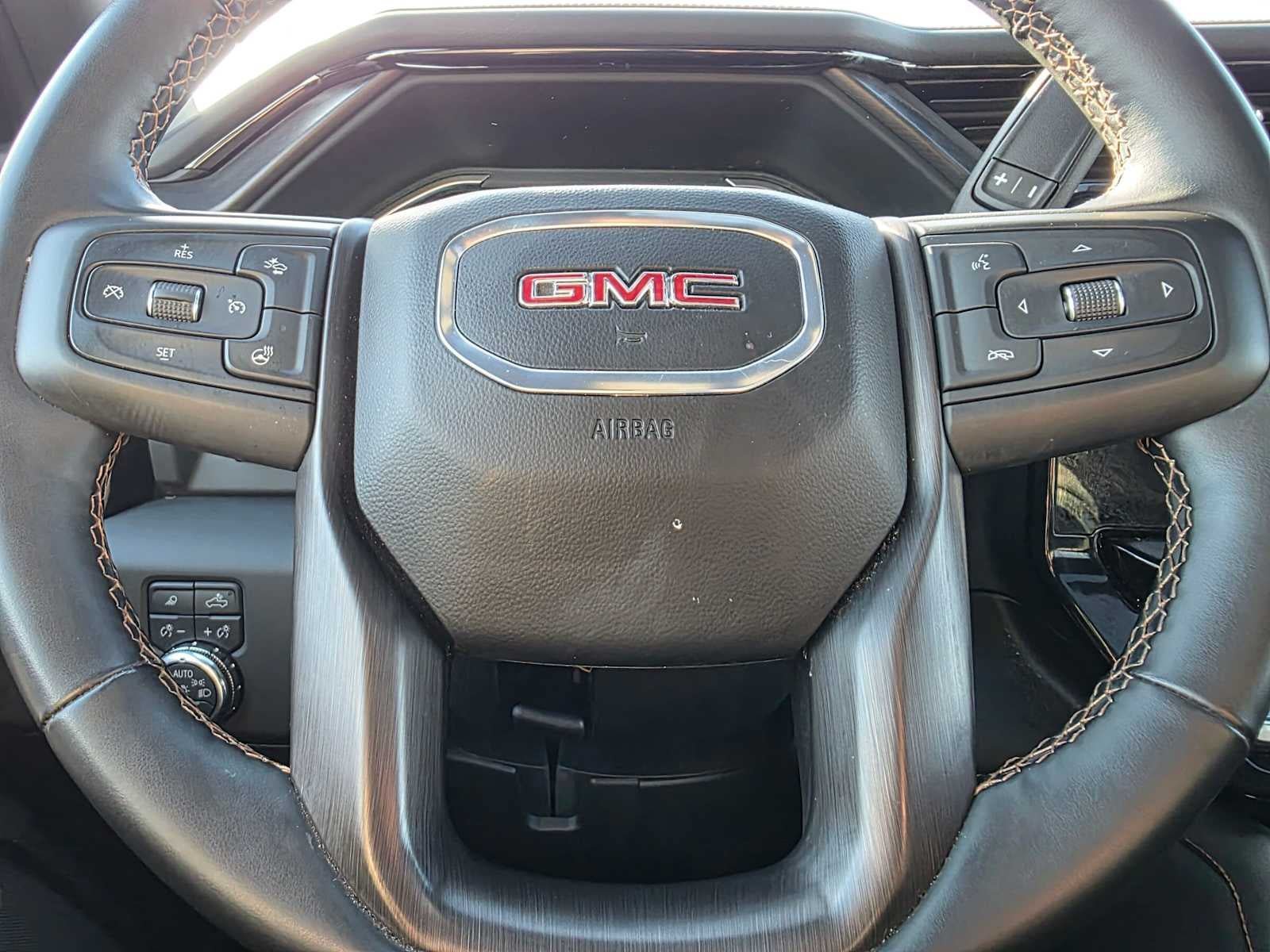Certified 2025 GMC Sierra 2500 AT4 w/ AT4 Premium Plus Package AWD/4WD image 24