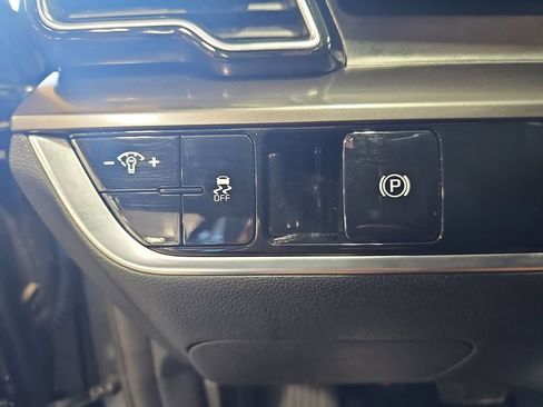 Used 2024 Kia Sportage EX AWD/4WD image 26