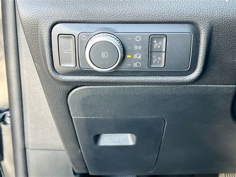 Used 2022 Ford Explorer ST image 10