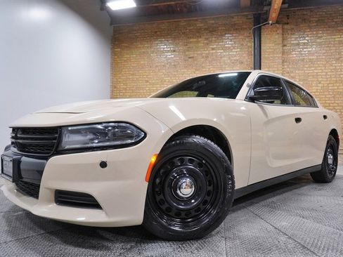 Used 2019 Dodge Charger Police image 1