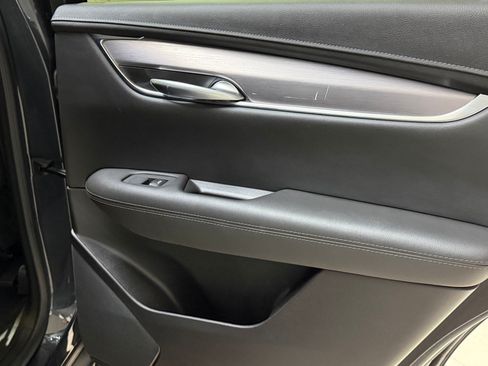 Certified 2023 Cadillac XT5 Luxury FWD image 41
