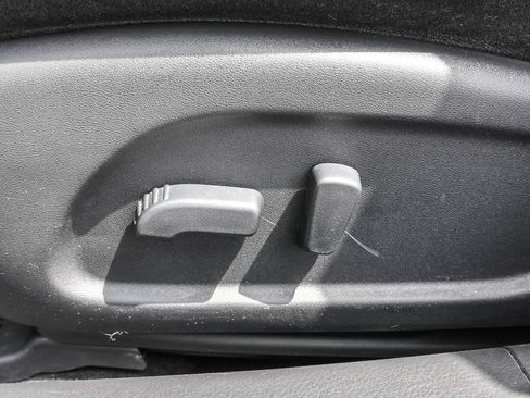Used 2013 Nissan Altima 3.5 S FWD image 6