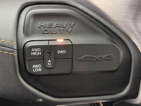 Used 2024 RAM 2500 Limited w/ Safety Group image 23