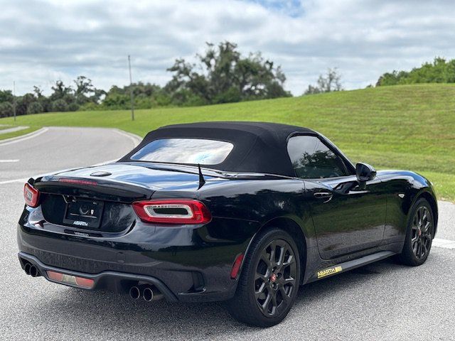 Used 2018 FIAT 124 Spider Abarth RWD image 7