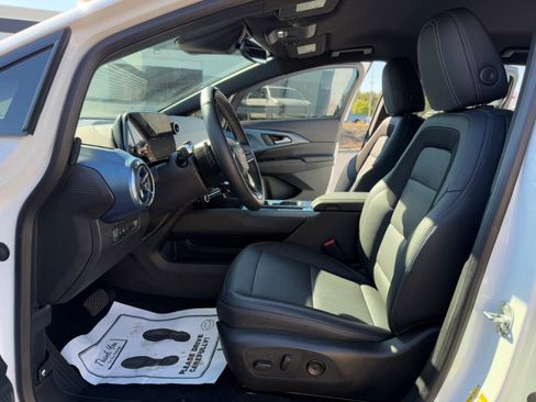 Used 2024 Chevrolet Equinox EV LT w/ Active Safety Package 3 image 10