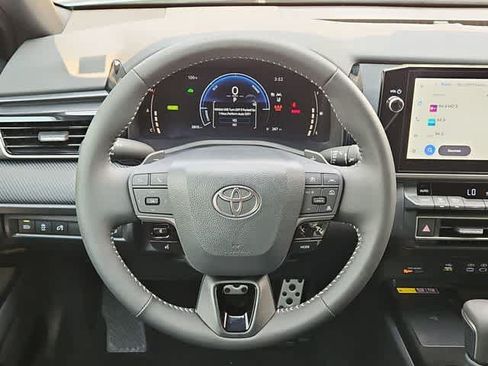 Used 2026 Toyota Camry SE w/ Multimedia Upgrade Package FWD image 21