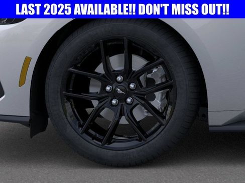 New 2025 Ford Mustang Premium RWD image 19
