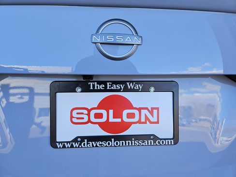 Used 2024 Nissan Versa SR w/ Trunk Package image 29