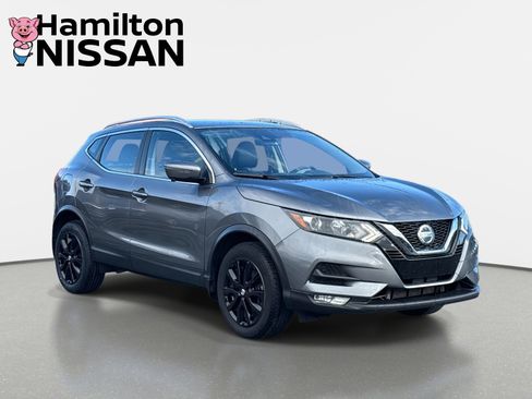 Used 2022 Nissan Rogue Sport SV w/ Technology Package image 1