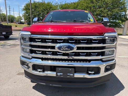 Used 2023 Ford F250 Lariat w/ Lariat Ultimate Package AWD/4WD image 9