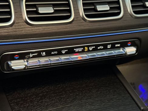 Used 2026 Mercedes-Benz GLS 450 450 image 17