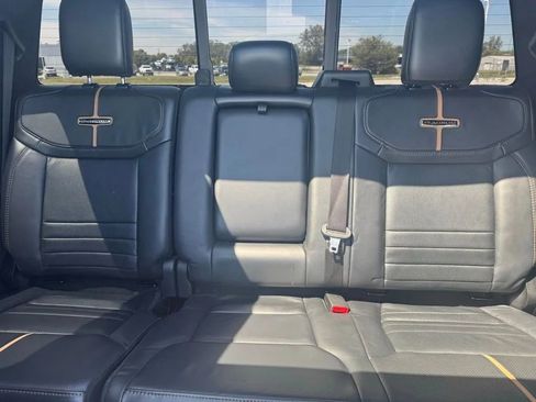 Used 2024 Ford F250 Platinum AWD/4WD image 19