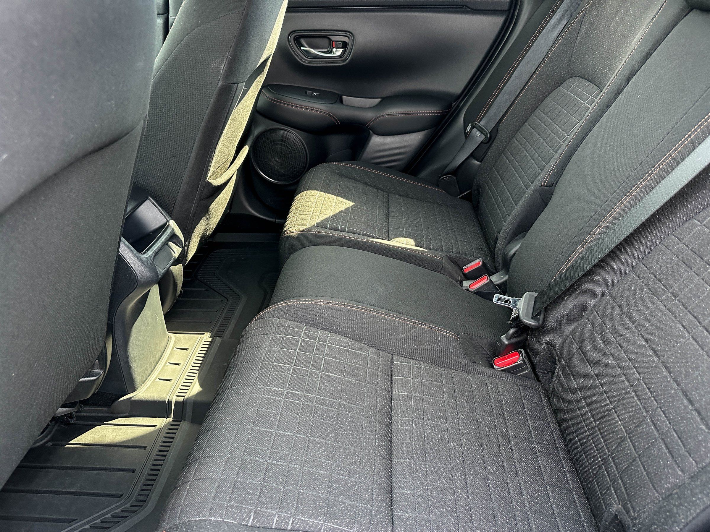 Certified 2025 Honda HR-V Sport image 18