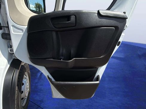 Used 2020 RAM ProMaster 2500 FWD image 15