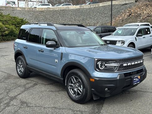 Certified 2025 Ford Bronco Sport Big Bend w/ Convenience Package image 3